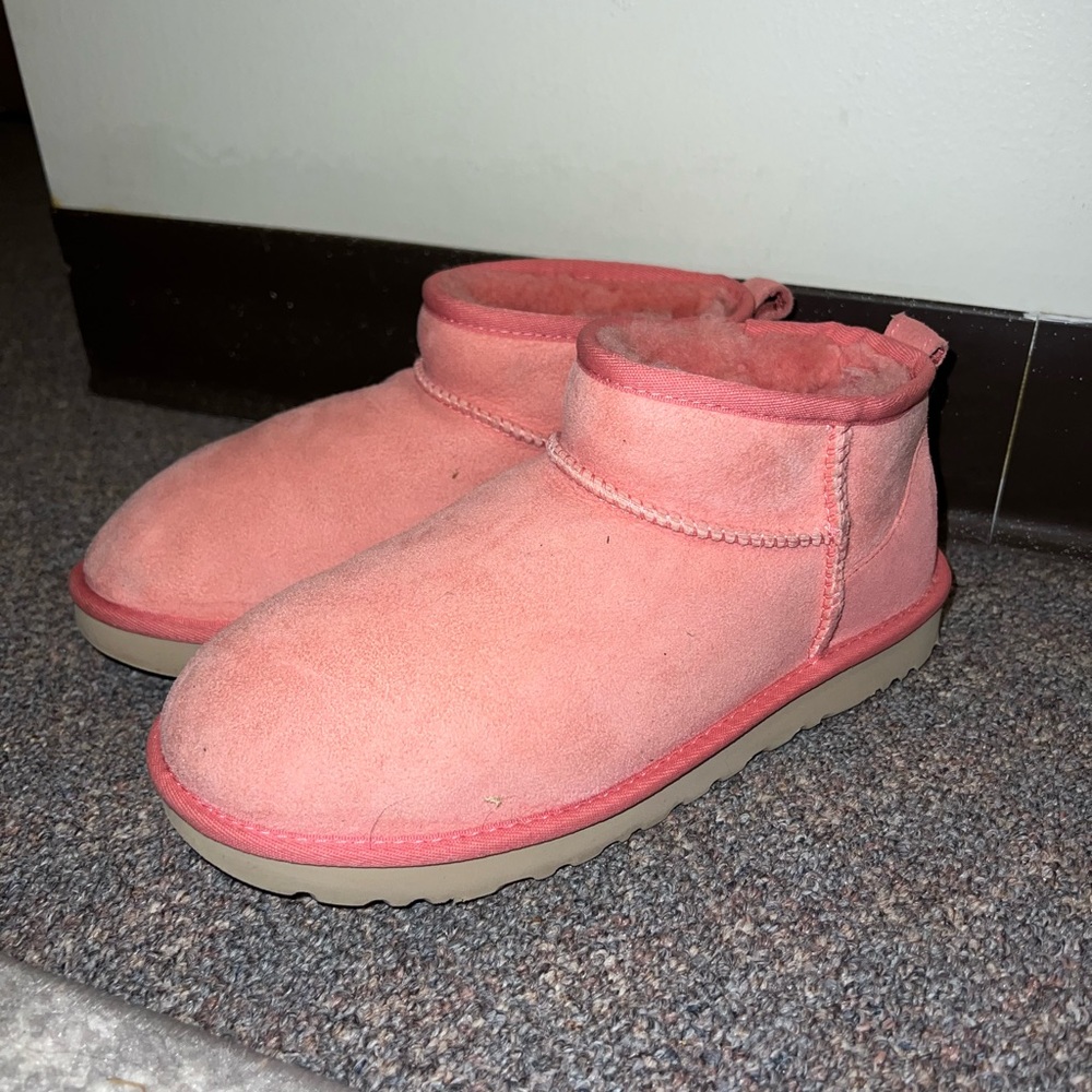 Pink ultra mini uggs